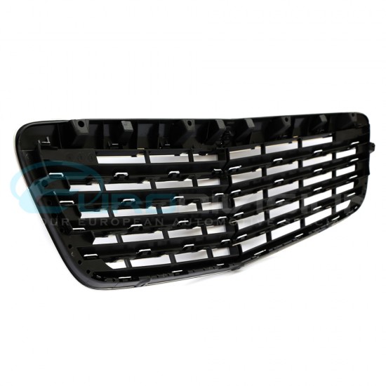 Mercedes E Class W211 Facelift AMG Style Front Grille